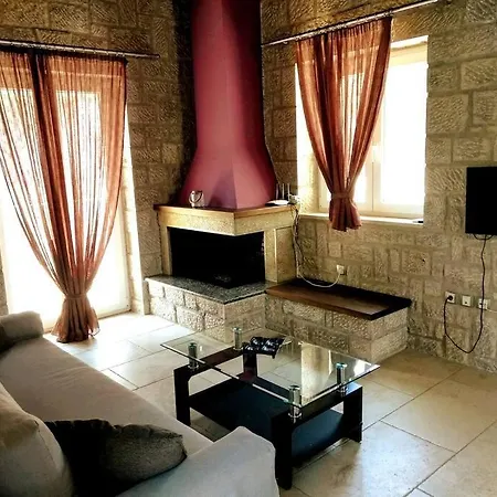 *orizontas*/5' From Town-sea/mountain View Daire Frínion