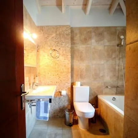 *orizontas*/5' From Town-sea/mountain View Apartmán Frínion