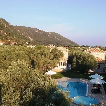 *orizontas*/5' From Town-sea/mountain View Apartmán Frínion